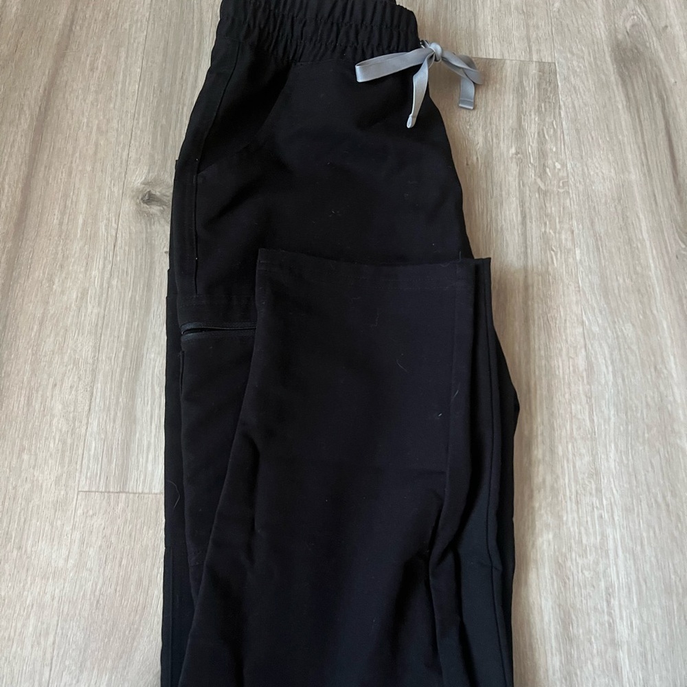 Figs Yola Straight Leg Scrub Pants